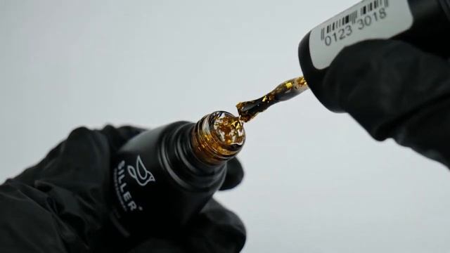 Топ Siller Potal №02 прозрачный с золотой поталью 8 мл смотреть онлайн