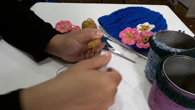 FLORES DE LANA AL CROCHET, para decorar prendas o cualquier objeto que se te ocurra смотреть онлайн