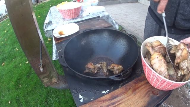 утка с картошкой в казане смотреть онлайн