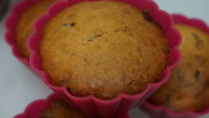 Кекс на кефире с кокосом и шоколадом