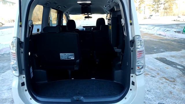 В продаже TOYOTA VOXY ZS KIRAMEKI 2 смотреть онлайн