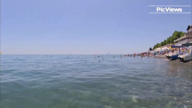 Сочи. Пляж Лазаревское сегодня 14 июня 2024. Какая погода сейчас, обстановка на пляже, море сейчас