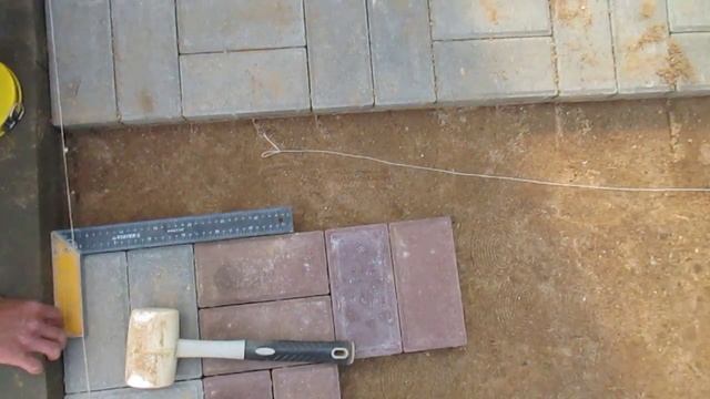 Демонтаж брусчатки и выравнивание смотреть онлайн