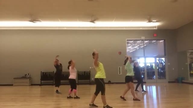 ZUMBA - Represent Cuba (Version Latin Hits MLD) смотреть онлайн