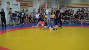вес 48 кг. 1/2 финала Карапетян(Краснодар)-Никитченко(Армавир)