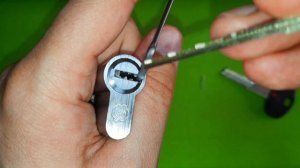 [ 112 ] КАК ЗА СЕКУНДЫ ВСКРЫТЬ ЦИЛИНДРОВЫЙ МЕХАНИЗМ SECUREMME K2