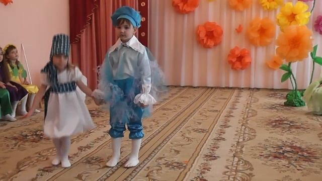 В помощь музруководителю детских садов смотреть онлайн