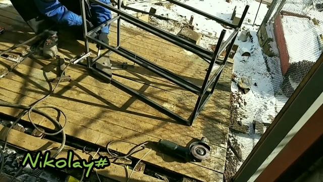 Рабочий столик из профтрубы.Своими руками. смотреть онлайн