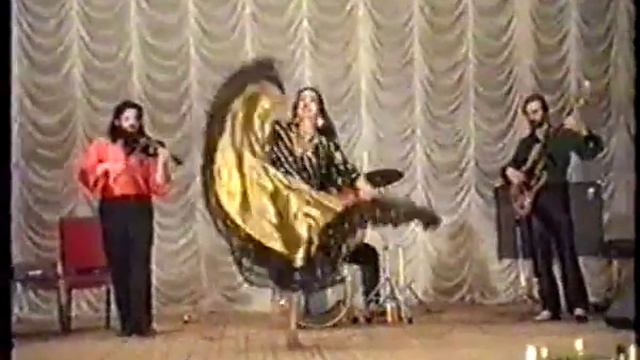 Катя Плахотная. Цыганский танец.