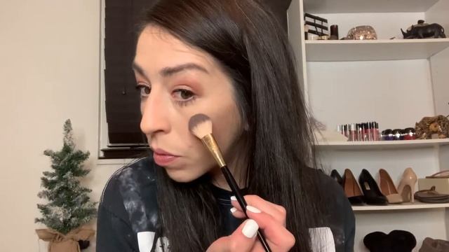 KKW Beauty First Impression смотреть онлайн