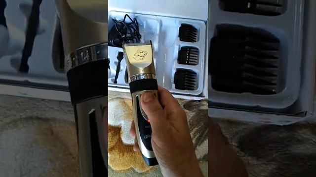 Машинка для стрижки собак и кошек Professional Pet electric clipper Model. P2