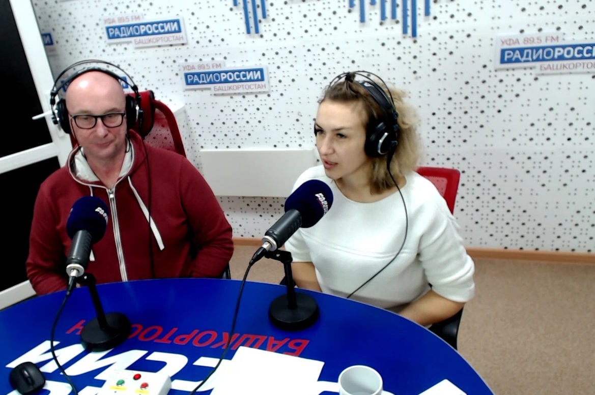 "Самовар" 12 марта: о постановке спектакля "Деньги для Марии" рассказал режиссер Станислав Мальцев