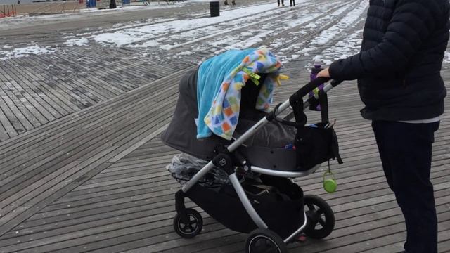 Maxi Cosi Adorra Travel System Review смотреть онлайн