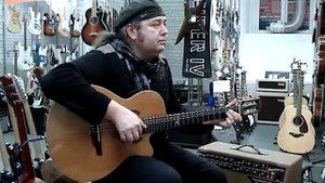 Александр Александров в магазине МузТорг-Маэстро (3)