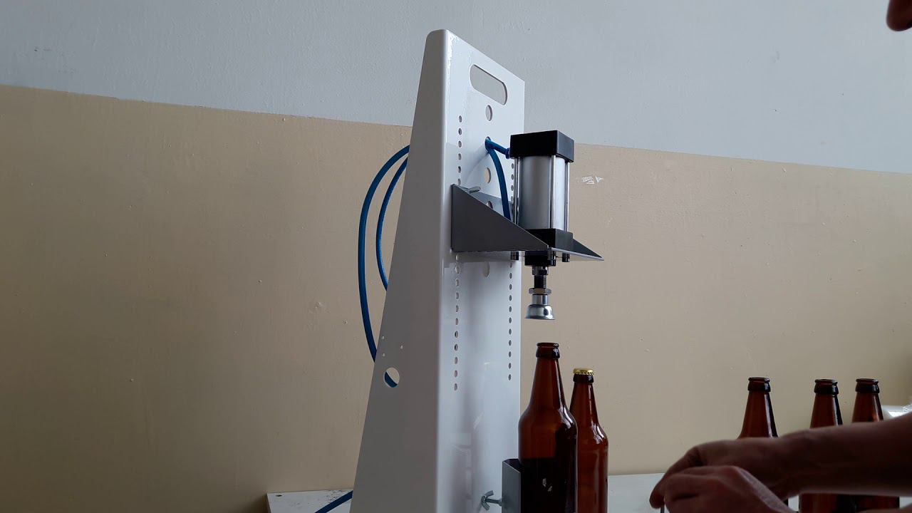 Укупорщик кронен пробок. смотреть онлайн