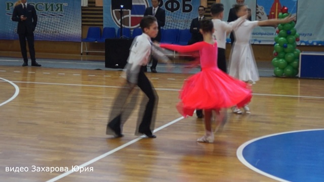 Джайв в 1/2 финала танцуют Захаров Степан и Крапивина Арина пара №76