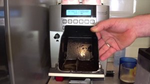 Косяк кофе-машины De Longhi ECAM22 360 S-не работает капучинатор