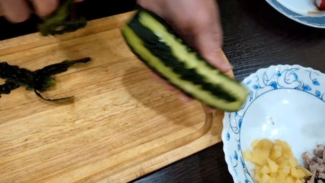 Окрошка по-Юльевски РЕЦЕПТ на УРА на сыворотке! САМАЯ ВКУСНАЯ!#рецептокрошки#окрошка