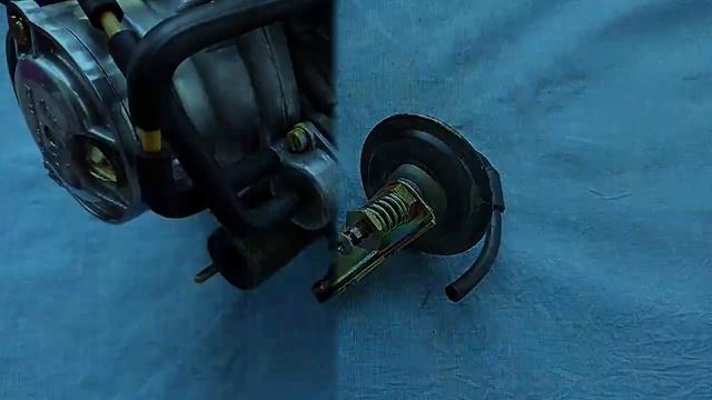 Знакомьтесь Ferdinand W123 Cupe интересный случай Stromberg 175CD смотреть онлайн