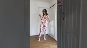 ЙОГА СМЕХА и смехопеременка  с наставником ШКОЛЫ СЧАСТЬЯ Машей ХаХа ?