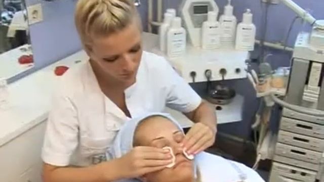 Janssen cosmetics -- regenerativni tretman смотреть онлайн