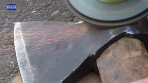 БАТЯ ШЛИФУЕТ / Фибровый vs лепестковый диск / новая УШМ / самый первый тест