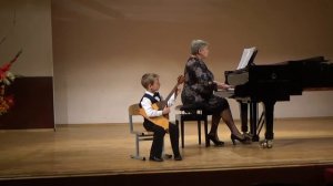 Валеев Денис «Колыбельная»   «Веселый муравей»    В. Котельников