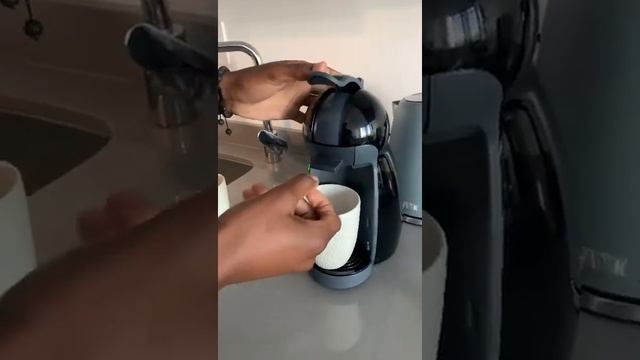 how to use a nescafe coffee machine