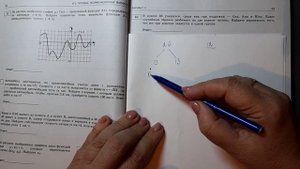 Егэ.В классе 26 учащихся ,среди них три подруги--Оля,Аня,Юля. класс случайным образом разбивают на