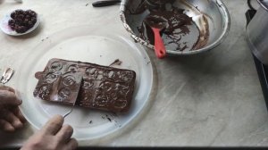 Домашние конфеты Пьяная Вишня и Сливочная карамель.