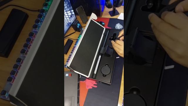 Светодиодная лампа для монитора ХІАОМІ Мі Computer Monitor Light Bar смотреть онлайн