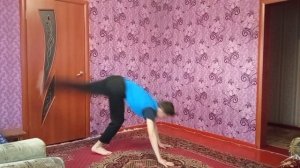СТОЙКА НА РУКАХ ЗА 5 МИНУТ | как научится стоять на руках