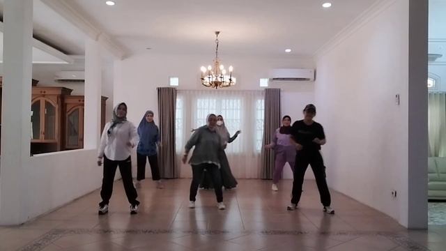 Amor Bachata Line Dance//❤️Juwita LD class//100323❤️ смотреть онлайн