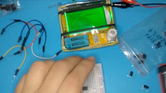 Проверка оптронов PC817 схема и транзистор тестер LCR T4 Mega328