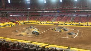 Monster Jam Glendale 2021 Гонки