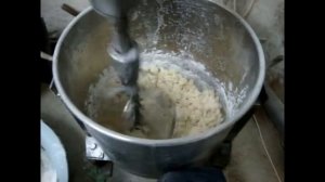 канди для пчел на тестомесе