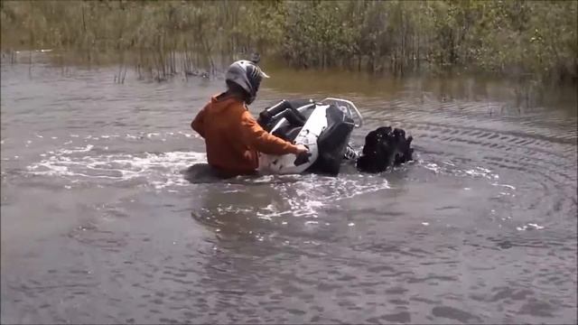 Квадроциклы покатушки на болоте