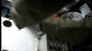 В 7:40 он приедет....