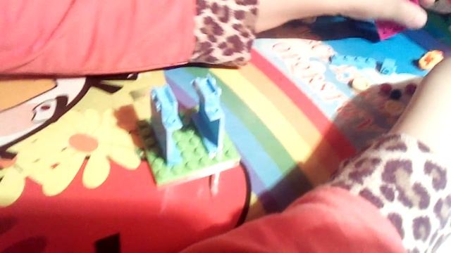 Домик для котёнка из Лего (Поделки из Лего) смотреть онлайн