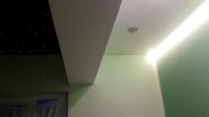 Балка натяжным потолком
