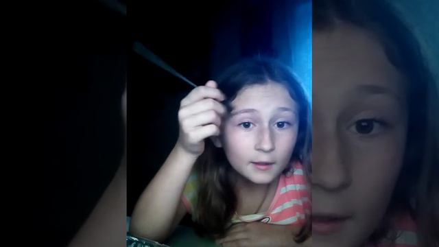 Как зделать сючорние брови если у вас нету карандаша. .. смотреть онлайн