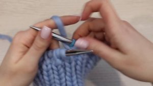 Объемная шапка резинкой 1х1 из толстой пряжи // Радужная птичка // Подробный МК