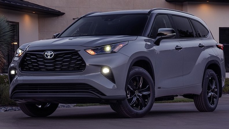 Toyota Highlander 25 лет - новая версия отметит значимую дату. Все подробности