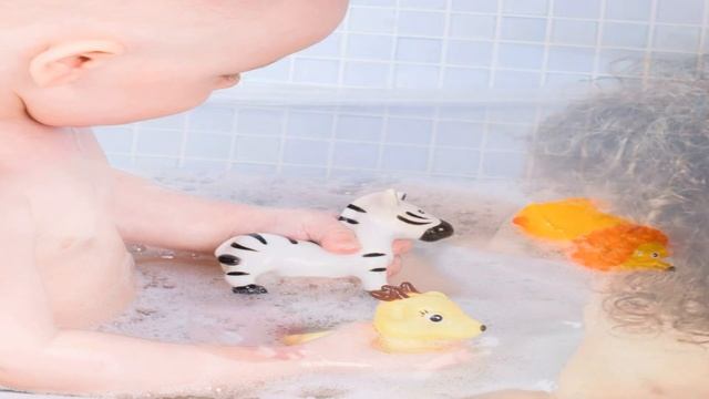 5 причин принимать ванну, а не душ смотреть онлайн