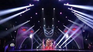 ЗМЕЯ! Маска! 7 RINGS! (Без реакции судей) ВЕЛИКОЛЕПНАЯ Юлия Паршута!!!
