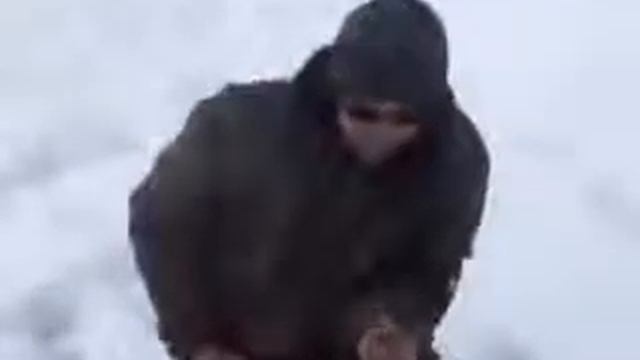 Пьяные мужики на рыбалке пьяный рыбак заснул но рефлексы остались смотреть онлайн