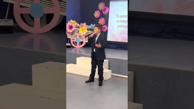 Крутая песня для Мамы к 8 марта #песняМаме #длямамы