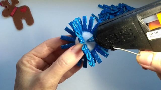 Новогодние шары на елку из фоамирана DIY