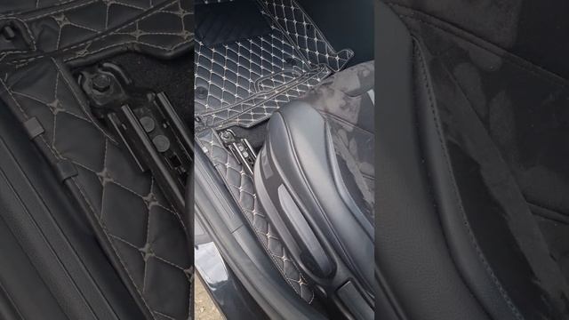 5Д Коврики Kia Sportage 5 - черн с беж ниткой