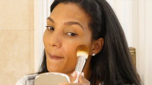 La Mer Radiant Skin Tint SPF 30 Wear and Test | Review | Swatches | Demo | Comparisons | GIVEAWAY!!